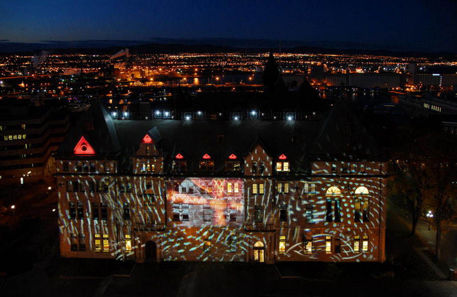 julia-dantonnet-2008-quebec-video-lumiere-art-light-hotel-de-ville-paris-01