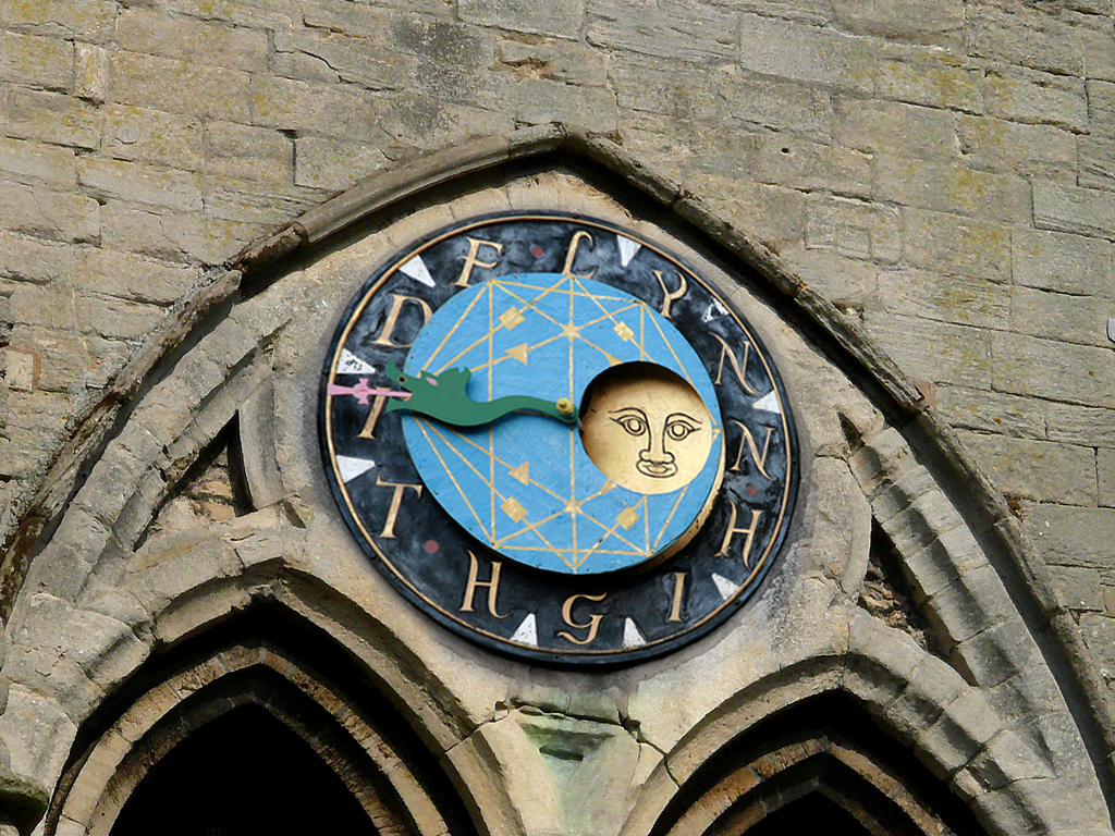 julia-dantonnet-kings-lynn-2015-01