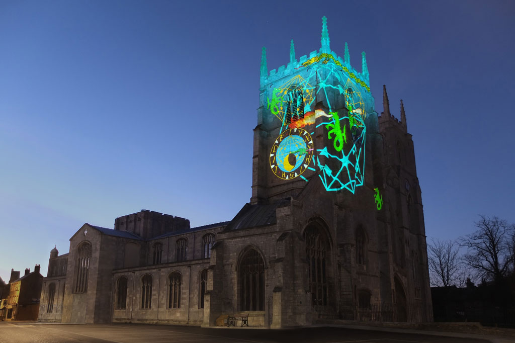 julia-dantonnet-kings-lynn-2015-04