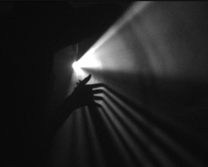 julia-dantonnet-2006-nuit-eblouit-video-documentaire-lumiere-eclairage-03