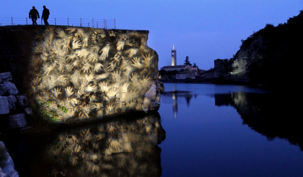 julia-dantonnet-2012-myriade-sentierdurhone-ardeche-pouzin-lumiere-04