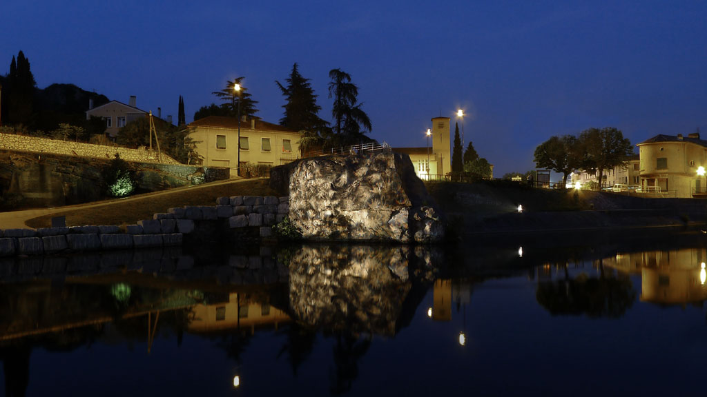 julia-dantonnet-2012-myriade-sentierdurhone-ardeche-pouzin-lumiere-07