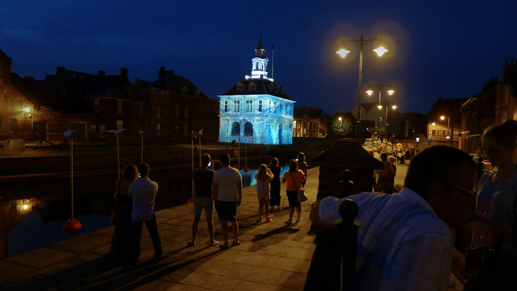 julia-dantonnet-2014-kings-lynn-custom-house-light-14